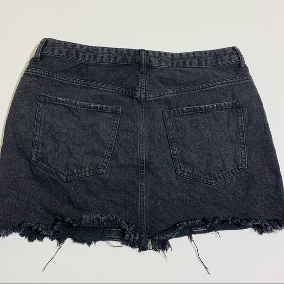 Forever 21 distressed zip-up jean skirt - Picture 4 of 6